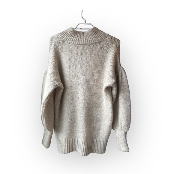 Topshop V-neck Bell Sleeve Sweater - Picture 2 of 4